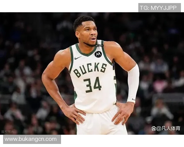 扬尼斯阿德托昆博如何在NBA赛场上实现自我突破与团队协作的完美结合