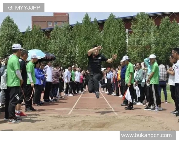 拉萨运动会足球比赛精彩直播盛况回顾与精彩瞬间分享