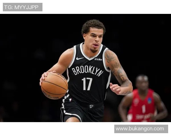 湖人对阵篮网季前赛精彩数据分析与球员表现回顾