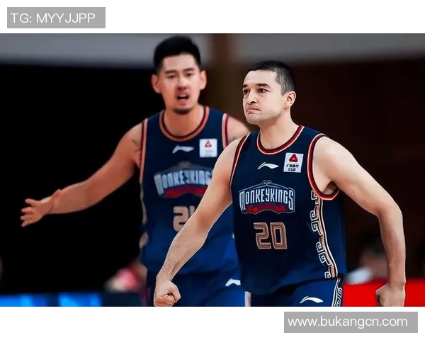 西热力江的篮球之路：从新疆小将到CBA明星的成长历程与挑战